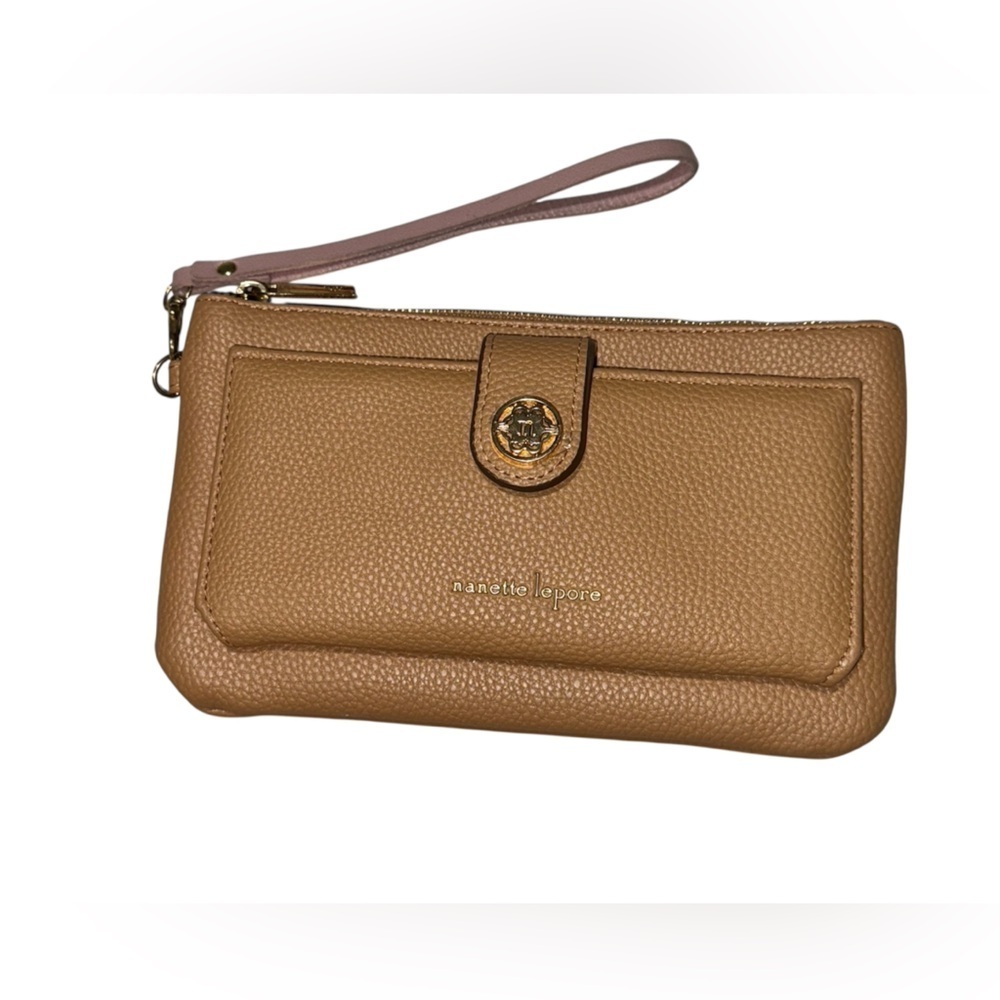 Nanette Lepore Tan Wristlet Wallet NEW w/ Protective Plastic on Zipper